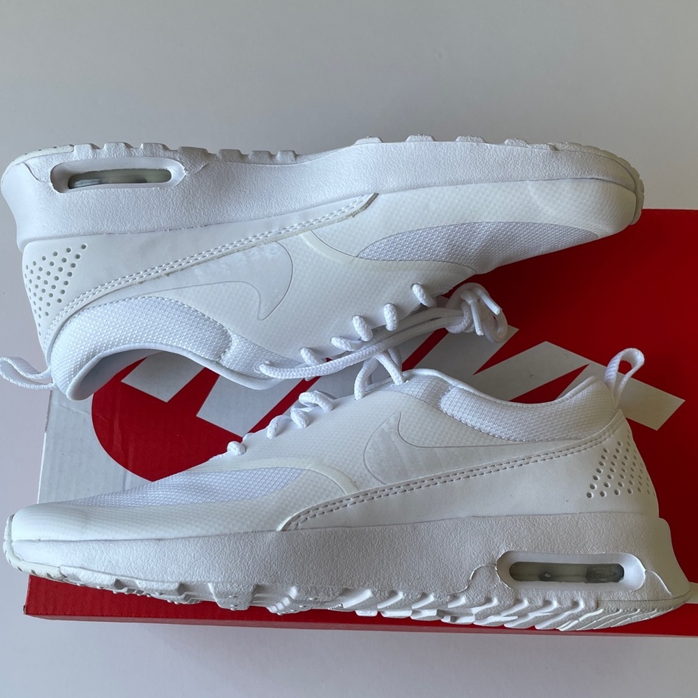 Brand New Nike Air Max Thea White